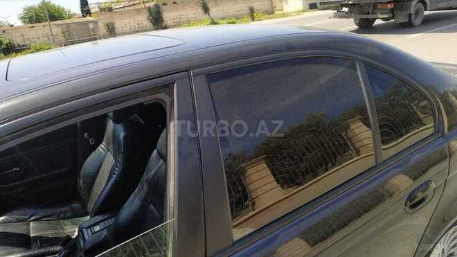 BMW 528 2000, 213,586 km - 2.8 l - Bakı