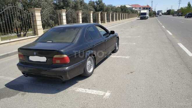 BMW 528 2000, 213,586 km - 2.8 l - Bakı