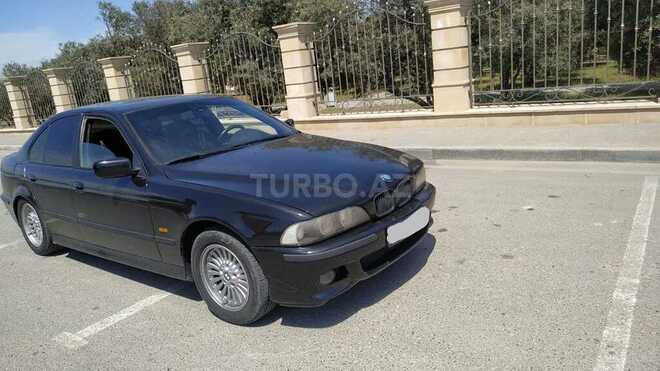 BMW 528 2000, 213,586 km - 2.8 l - Bakı