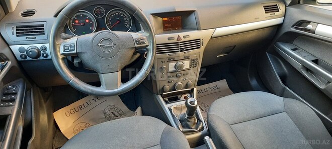 Opel Astra 2006, 167,000 km - 1.3 l - Bakı