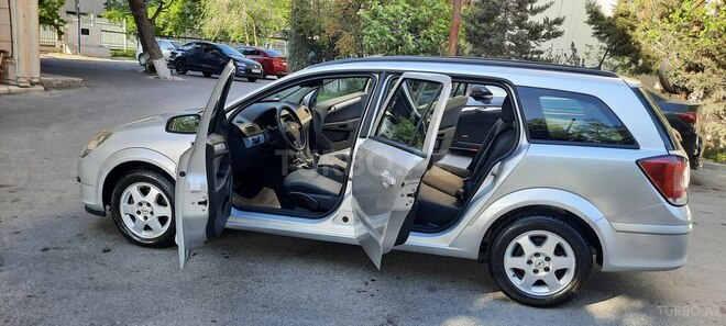 Opel Astra 2006, 167,000 km - 1.3 l - Bakı