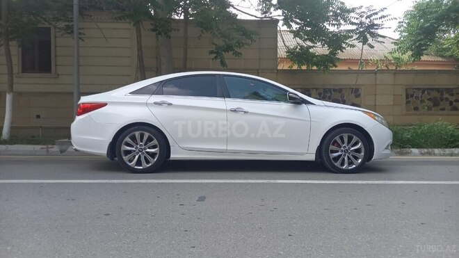 Hyundai Sonata 2012, 156,106 km - 2.0 л - Salyan