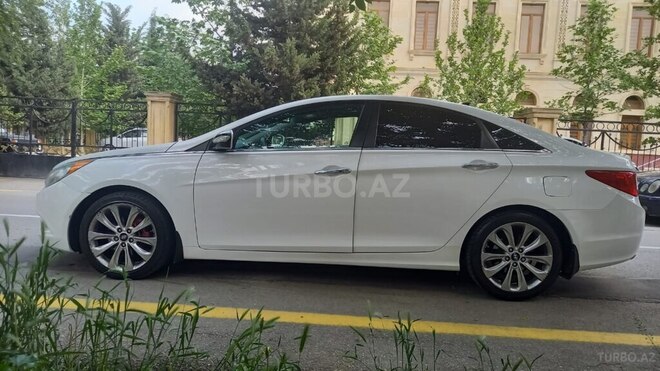 Hyundai Sonata 2012, 156,106 km - 2.0 л - Salyan