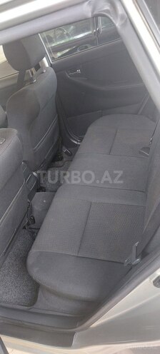 Toyota Corolla 2006, 280,000 km - 1.4 л - Tovuz