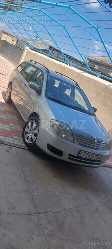 Toyota Corolla 2006, 280,000 km - 1.4 л - Tovuz