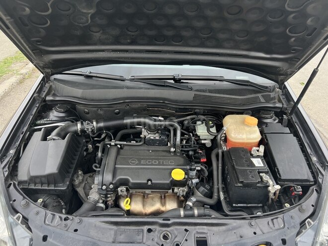 Opel Astra 2006, 157,000 km - 1.4 l - Gəncə