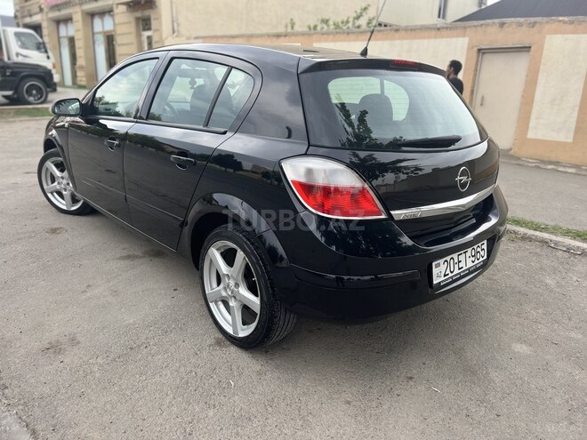 Opel Astra 2006, 157,000 km - 1.4 l - Gəncə