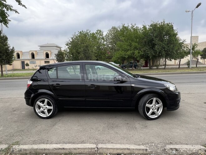 Opel Astra 2006, 157,000 km - 1.4 l - Gəncə