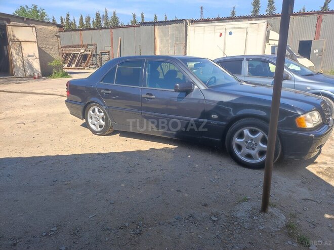 Mercedes C 240 1998, 404,900 km - 2.4 л - Sumqayıt
