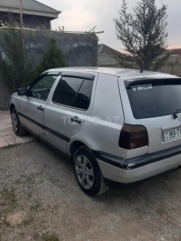 Volkswagen Golf 1996, 250,000 km - 1.8 l - Bakı