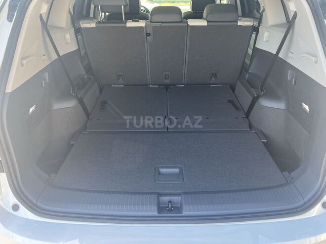Volkswagen ID.6 2022, 23,000 km - 0.0 л - Bakı