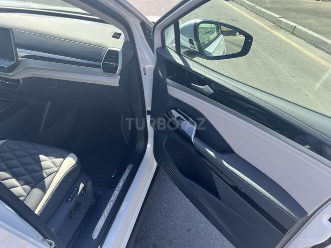 Volkswagen ID.6 2022, 23,000 km - 0.0 л - Bakı