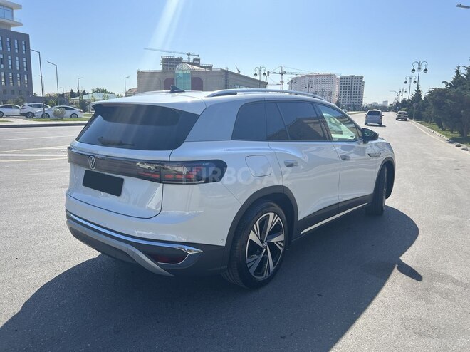 Volkswagen ID.6 2022, 23,000 km - 0.0 л - Bakı