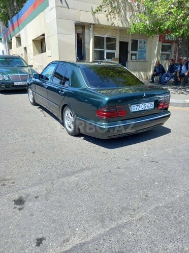 Mercedes E 320 2000, 503,000 km - 3.2 l - Bakı
