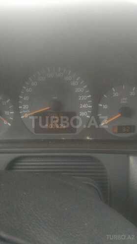 Mercedes E 320 2000, 503,000 km - 3.2 l - Bakı