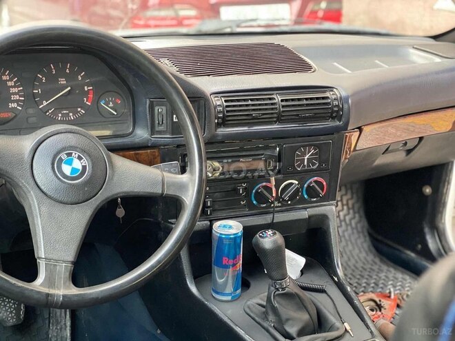 BMW 520 1990, 500,000 km - 2.0 л - Bakı