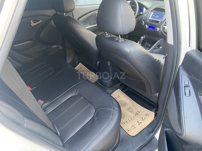 Hyundai ix35 2013, 102,500 km - 2.4 l - Bakı