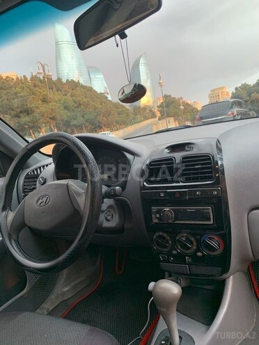 Hyundai Accent 2003, 501,800 km - 1.5 л - Bakı