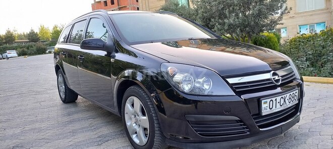 Opel Astra 2006, 325,000 km - 1.3 л - Bakı