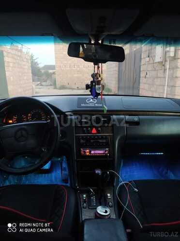 Mercedes E 230 1995, 551,063 km - 2.3 l - Bakı