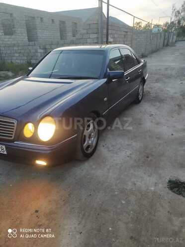 Mercedes E 230 1995, 551,063 km - 2.3 l - Bakı