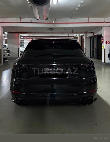 Porsche Cayenne Turbo 2020, 40,000 km - 4.0 l - Bakı