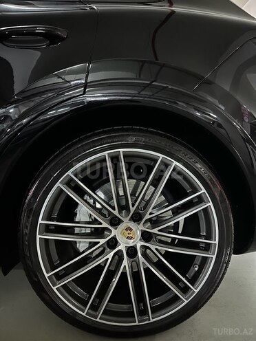 Porsche Cayenne Turbo 2020, 40,000 km - 4.0 l - Bakı