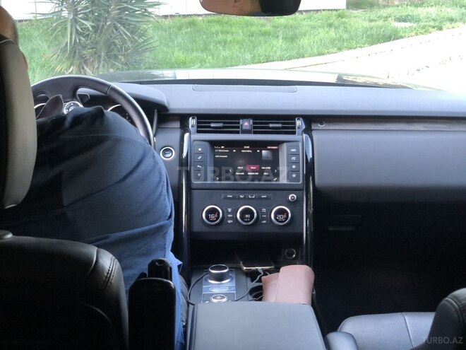 Land Rover Discovery 2018, 106,000 km - 2.0 l - Bakı