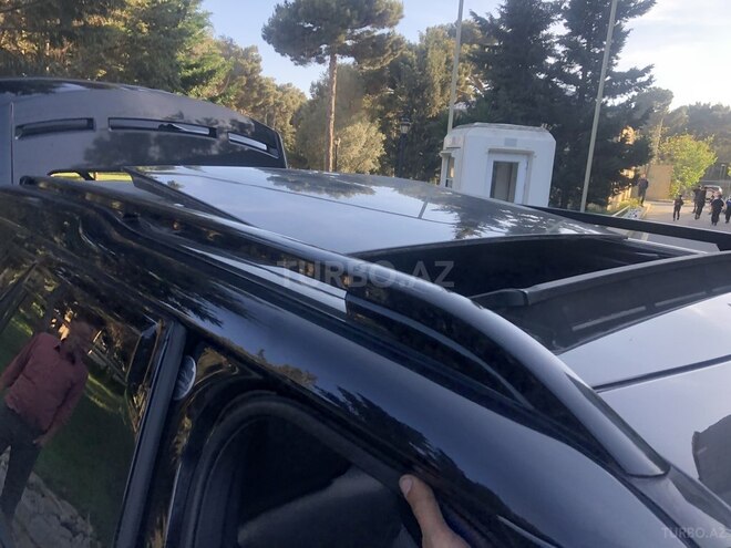 Land Rover Discovery 2018, 106,000 km - 2.0 l - Bakı
