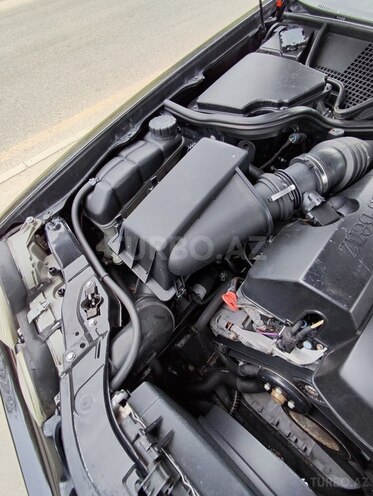 Mercedes E 240 2000, 350,000 km - 2.6 l - Bakı