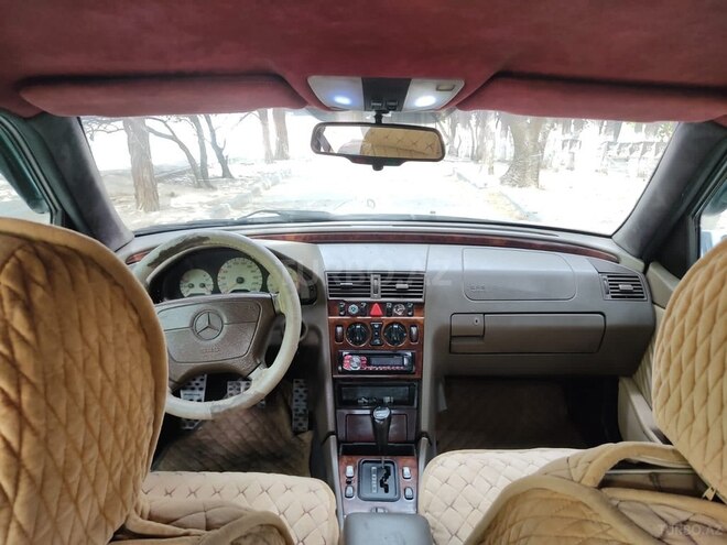 Mercedes C 250 1996, 362,000 km - 2.5 l - Bakı