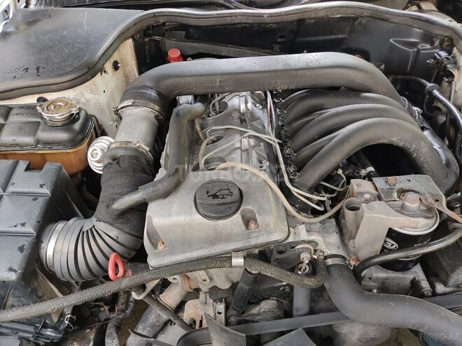 Mercedes C 250 1996, 362,000 km - 2.5 l - Bakı