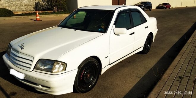 Mercedes C 250 1996, 362,000 km - 2.5 l - Bakı