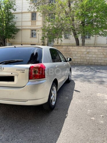 Toyota Corolla 2005, 258,500 km - 1.4 l - Bakı