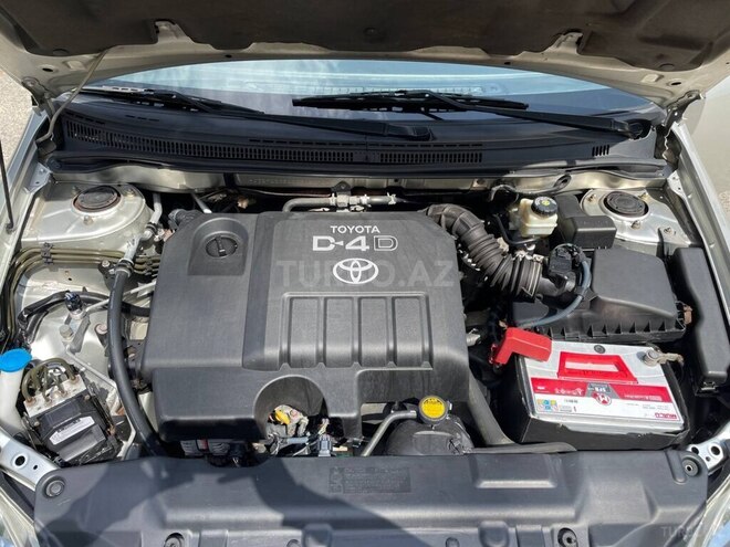 Toyota Corolla 2005, 258,500 km - 1.4 l - Bakı