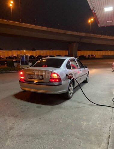 Opel Vectra 1997, 400,000 km - 1.6 l - Bakı