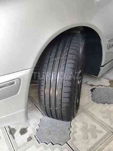 Mercedes E 240 2001, 210,000 km - 2.6 l - Salyan