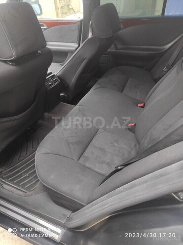 Mercedes E 230 1996, 123,500 km - 2.3 l - Bakı