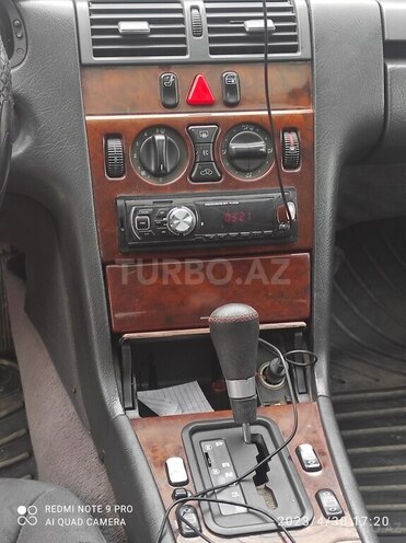 Mercedes E 230 1996, 123,500 km - 2.3 l - Bakı
