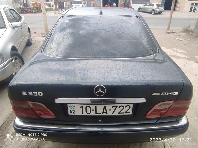Mercedes E 230 1996, 123,500 km - 2.3 l - Bakı