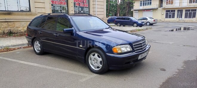 Mercedes C 200 1999, 550,000 km - 2.0 л - Ucar
