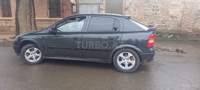 Opel Astra 2000, 278,200 km - 2.0 l - Gəncə