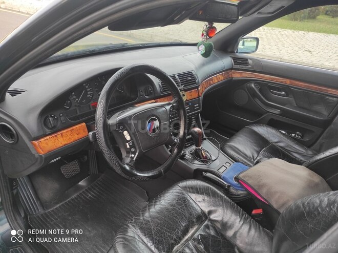 BMW 525 1997, 582,000 km - 2.5 л - Ağdaş