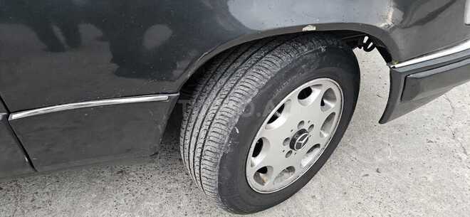 Mercedes E 250 1994, 252,525 km - 2.5 l - Xırdalan