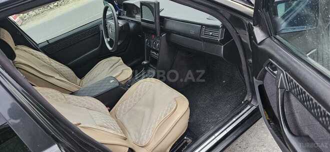 Mercedes E 250 1994, 252,525 km - 2.5 l - Xırdalan