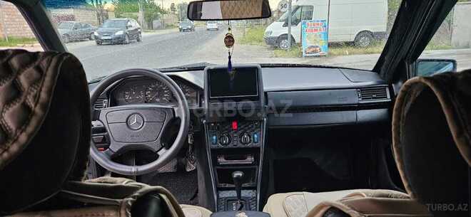 Mercedes E 250 1994, 252,525 km - 2.5 l - Xırdalan