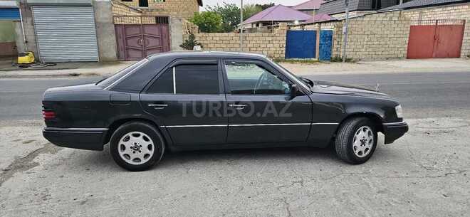 Mercedes E 250 1994, 252,525 km - 2.5 l - Xırdalan