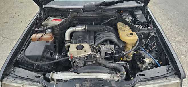 Mercedes E 250 1994, 252,525 km - 2.5 l - Xırdalan
