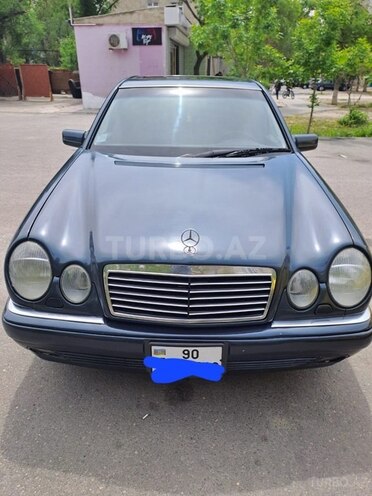 Mercedes E 200 1999, 600,000 km - 2.0 l - Sumqayıt