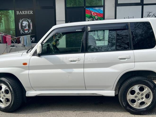 Mitsubishi Pajero io 1999, 322,117 km - 1.8 l - Sumqayıt